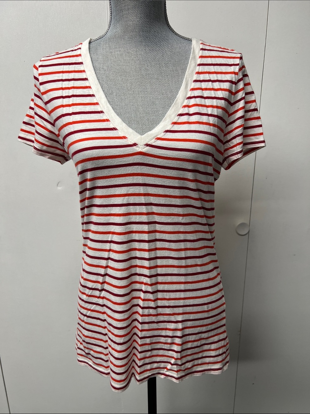 GAP Red and White Striped V-Neck Short Sleeve Tee